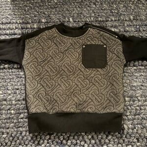Boys Burberry Logo Sweatshirt Black Size 4T Good Used Condition